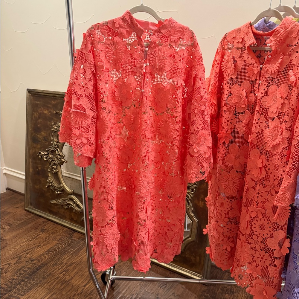 LaVie (like) Gorgeous Coral lace caftan